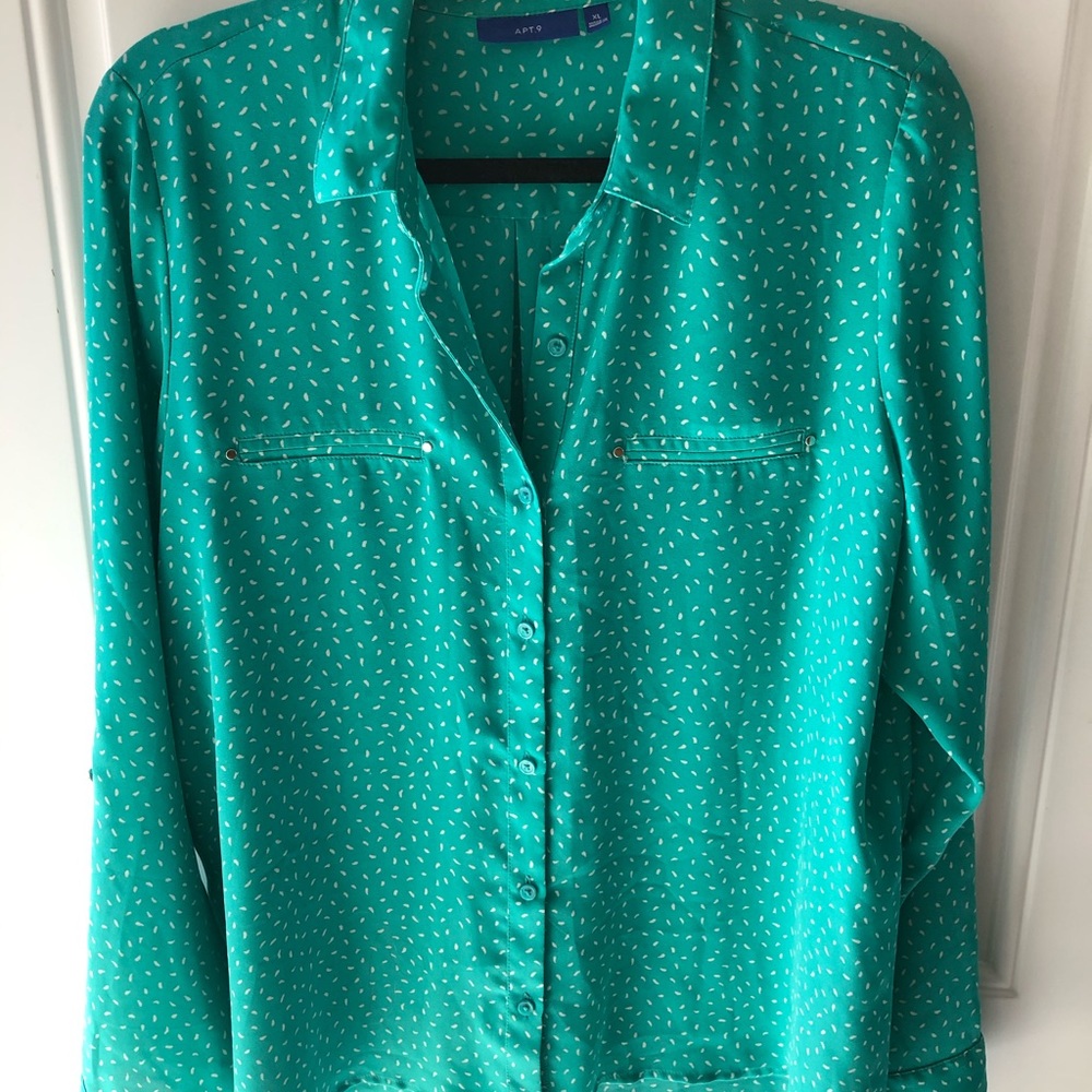 Apt. 9 Long sleeve blouse